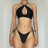 Traje de baño bikini con lazo en la espalda, con abertura y anillo en O